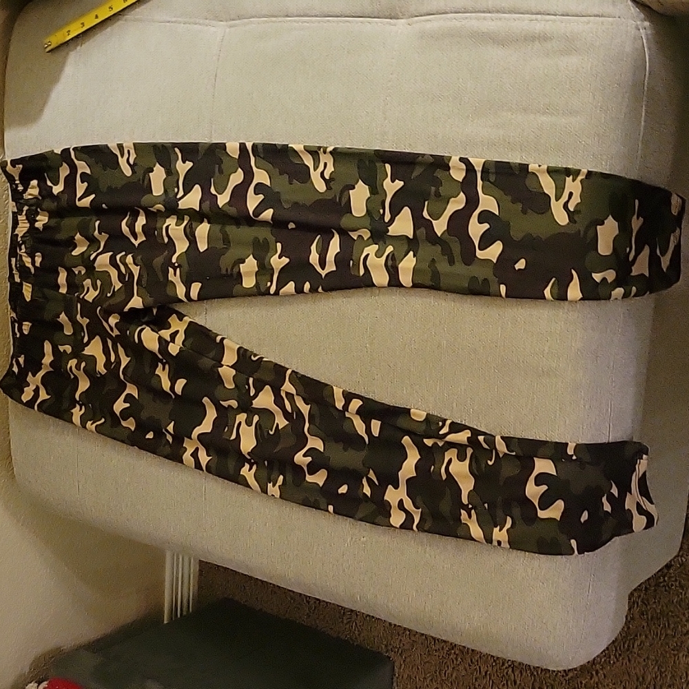 Camouflage super soft leggings.  Size medium